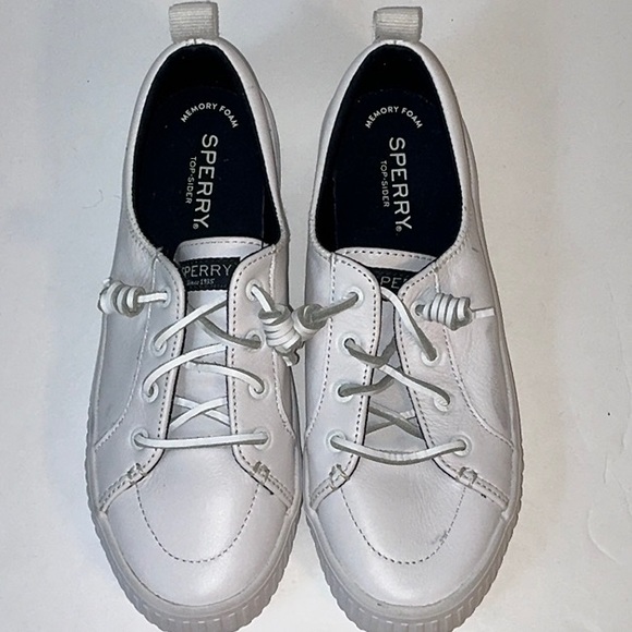 Sperry, White Leather Sneakers, Women’s Size 7. - Picture 2 of 11